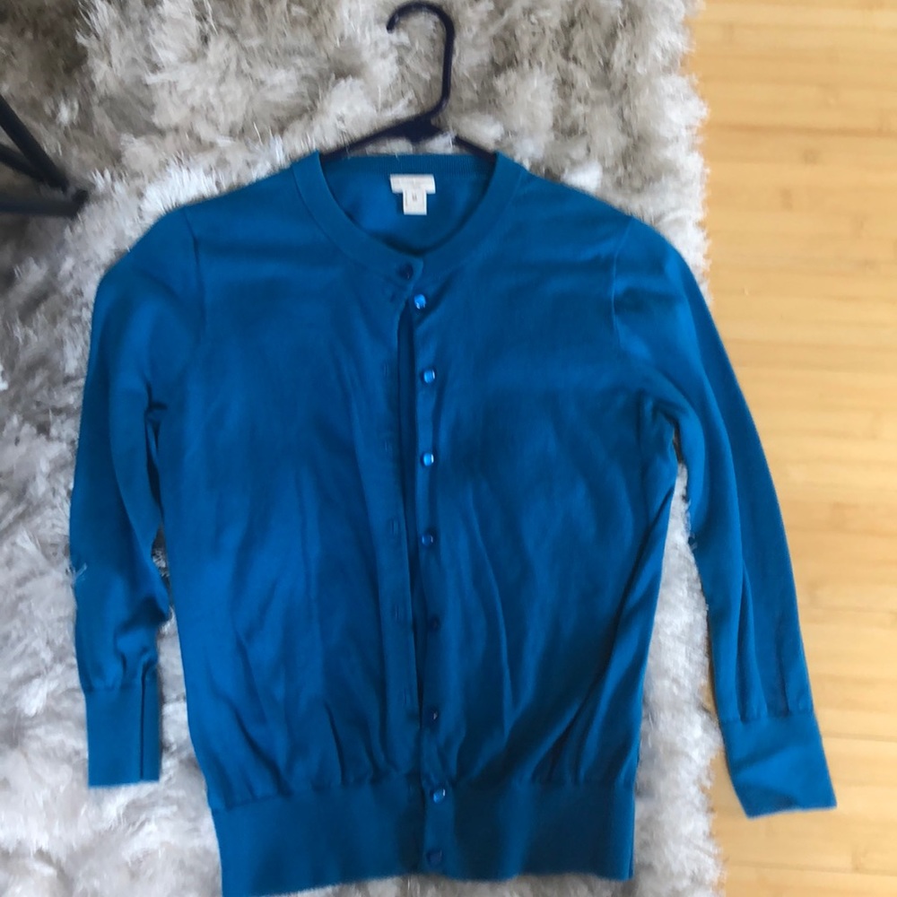 Three quarter sleeve sweater light weight